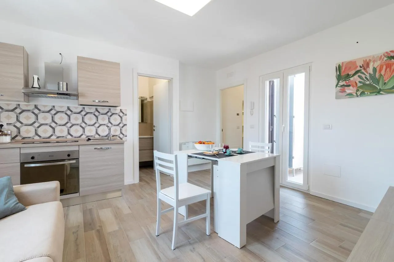 Casa vacanze Suite N12 - Luxury Apartment Bari Italia
